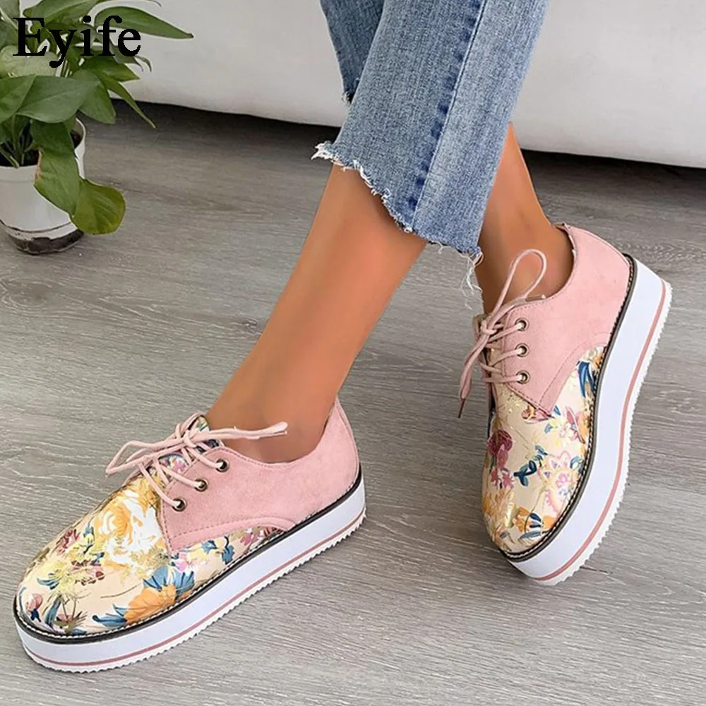

Women Floral Flats 2021 Summer New Light Ladies Lace Up Platform Sandals 35-43 Large-Sized Home Office Casual Sneakers