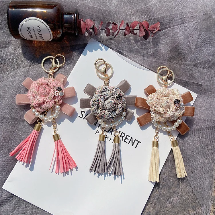 

New Creative Butterfly Commemorate Keychain Fashion Stream Package Pendant Rose Accessories Car Hanging