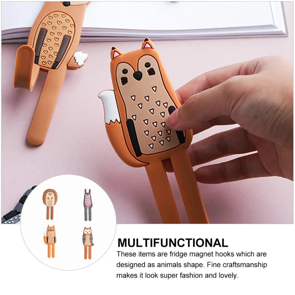 

4PCS Home Animal Hooks Strong Traceless Hooks Magnetic Hooks (Random Style)