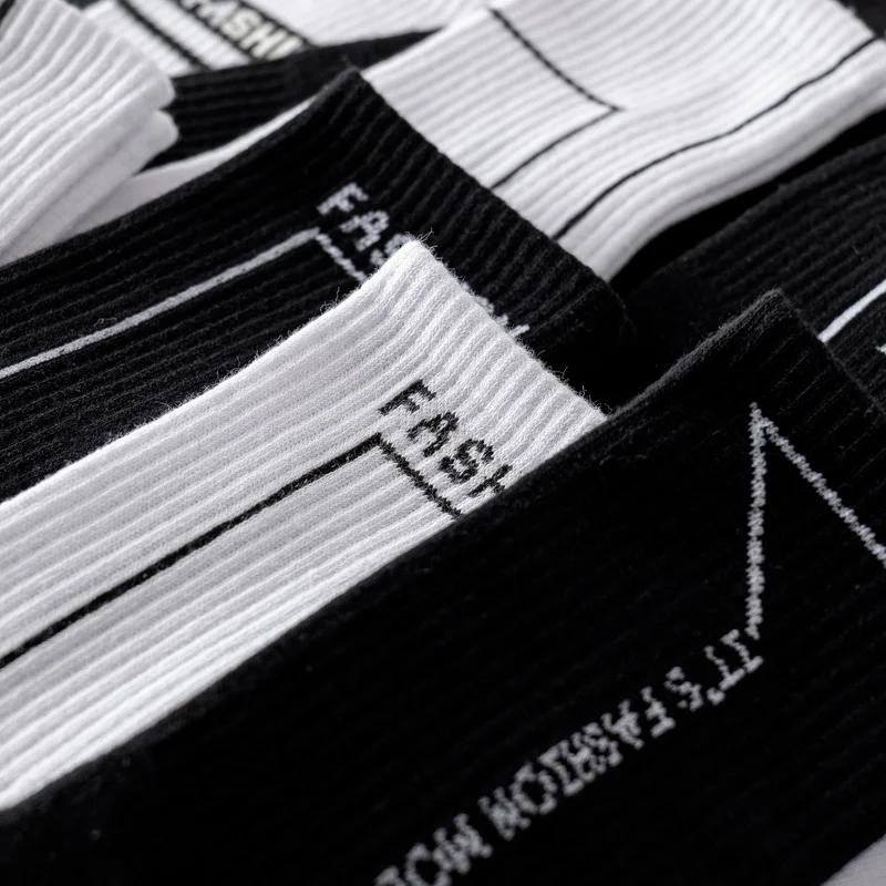 

Cartoon Woman Sock Striped Cotton Socks for Women Colorful Style Ladies High Standard Sweet Female Trendy Spring Autumn Sokken