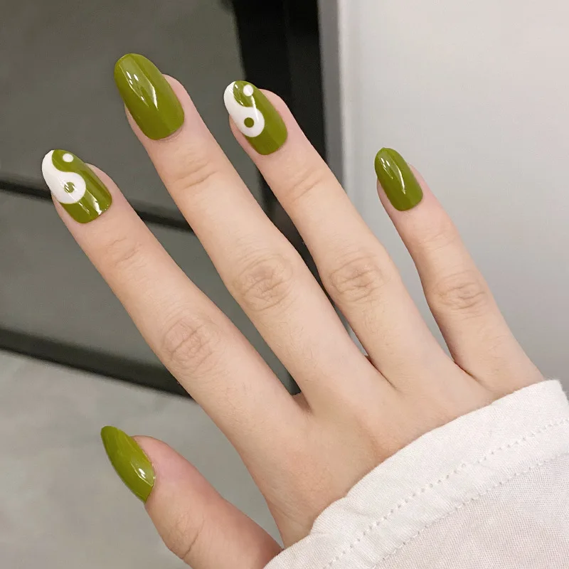 

Taichi Design Green Nails Press on Oval Nails False Fingernails JP1844-B3