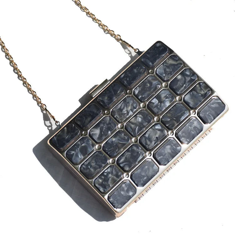 

Bag women's 2018 new ins super fire bag cross chain bag acrylic shell small square bag dinner hand bag
