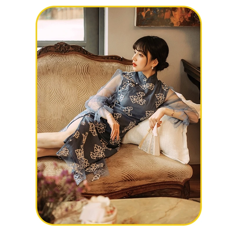 

2020Summer New Ice Blue Long Lace Bubble Sleeve Dress High Slit Chinese Style Traditional Improved Cheongsam Women's Dress Qipao