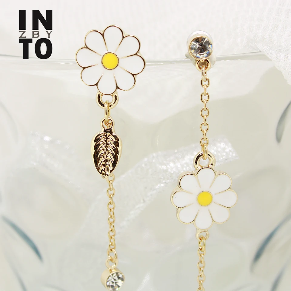 Женские Асимметричные Длинные висячие серьги с белыми цветами в виде маргариток
