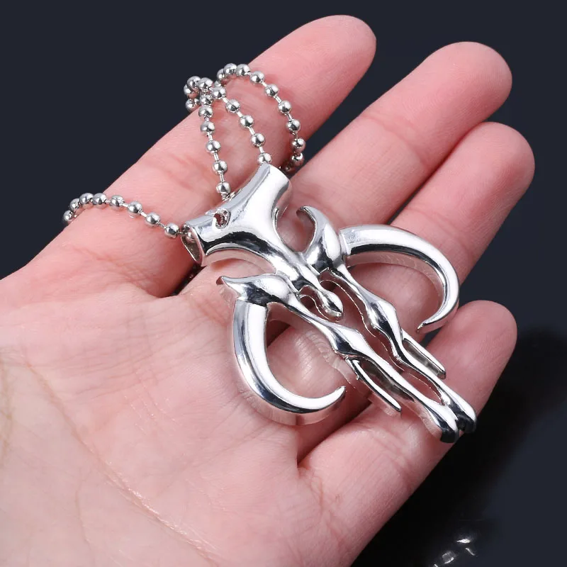 

Mandalorian Skull Pendant Necklace for Women Men Cosplay Jewelry Gift