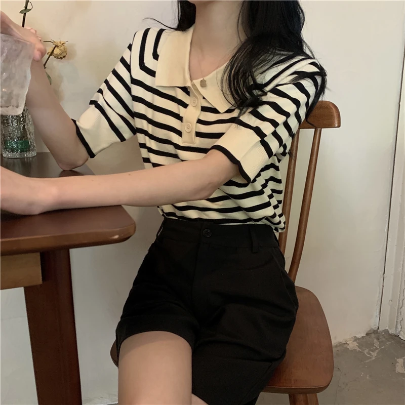 

Female Korean Harajuku Retro Striped Loose Chic Tshirt Women's T-shirts Tops Japanese Kawaii Ladies Ulzzang Clothes For Women