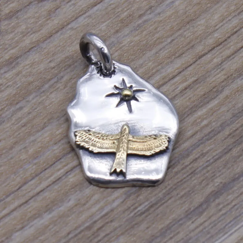 

Takahashi Kagura Goro's 925 Sterling Silver Jewelry Eagle Sun Necklace Pendant Personalized Relief Thai Silver Creative Tag