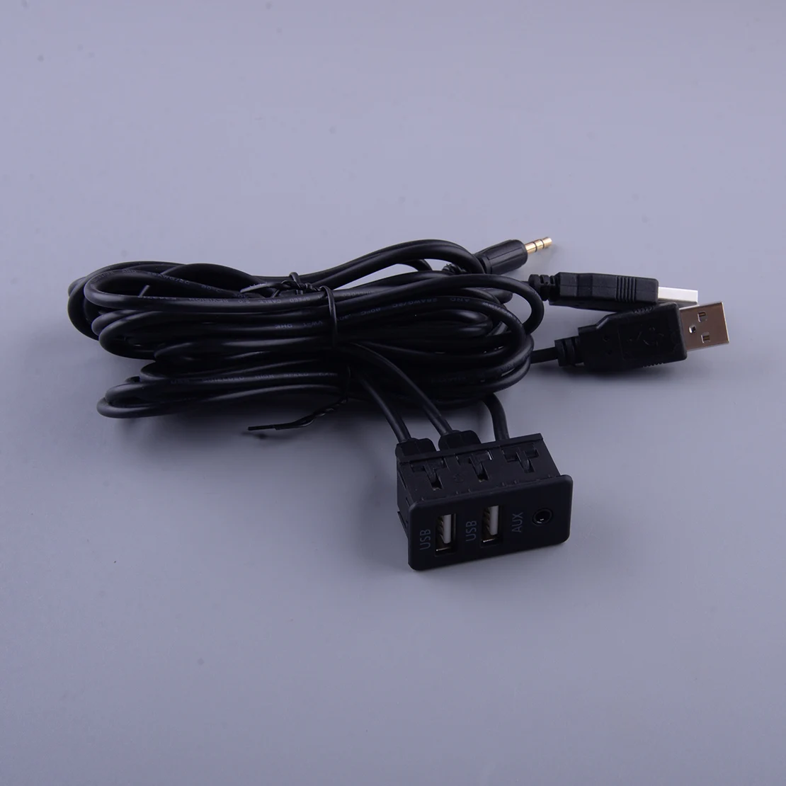 

Универсальный Удлинительный USB-кабель для автомобильной приборной панели с одним разъемом AUX, переходник для провода, заподлицо, пластиковы...