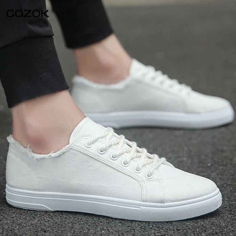 

students White Sneakers Boys Sport Shoes 2021Spring Classic Shoes Men Casual Sneakers Canvas Shoes Men's Flat Boys Running Shoes
