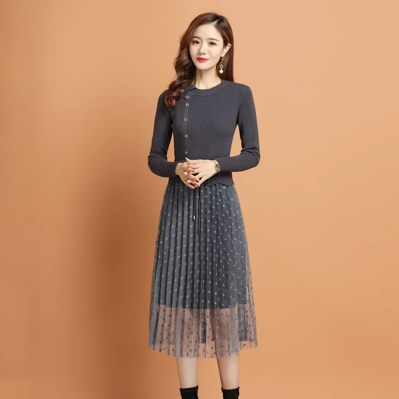 

LARCI 2021 Autumn and Winter New Fake Two Gauze Dress Long Sleeve Knitting in the Long Waist Show Thin Temperament Skirt