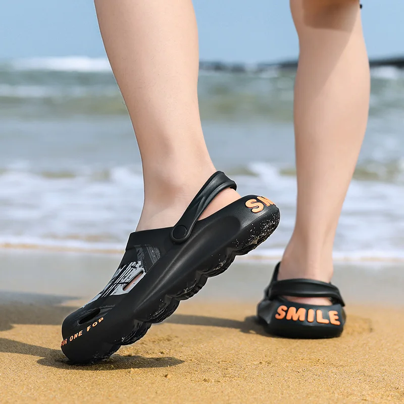 

New Summer Watercolor Sandals Men Casual Shoes Breathable Beach Slippers Casual Male Water Hollow Jelly Chaussure Homme