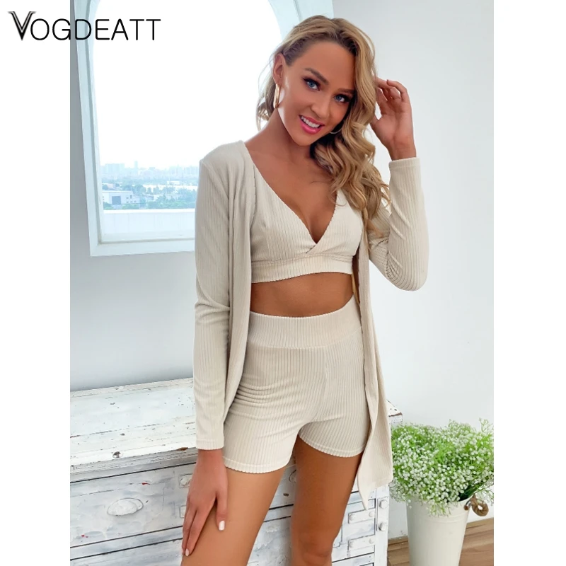 

Sexy Winter Three Piece Set V Neck Spaghetti Strap Knitting Tracksuit Solid Elegant Women Crop Top Shorts Coat Casual Set 2020