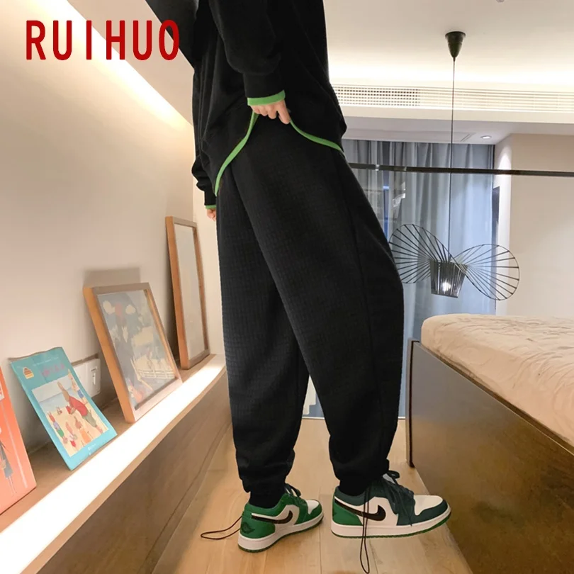 

RUIHUO Casual Men's Pants Harajuku Men Clothing White Sweatpants Men Japanese Streetwear Trousers Ankle-Length M-3XL 2021 New
