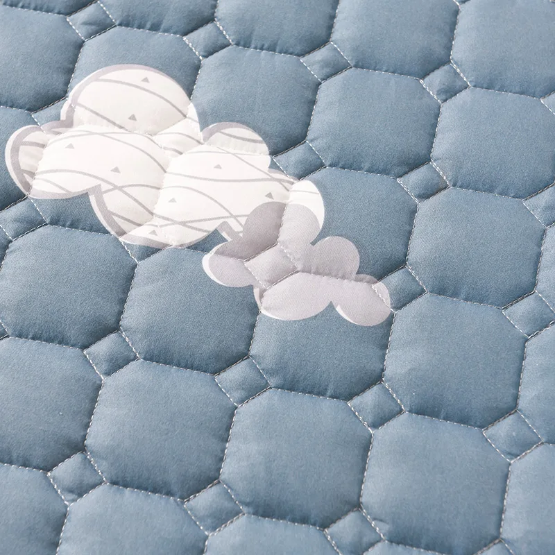 Elastic Band Fitted Sheet MattressProtector Bed Cover Queen Size Breathable Child Cute Mattress Embossed Quilted King | Дом и сад