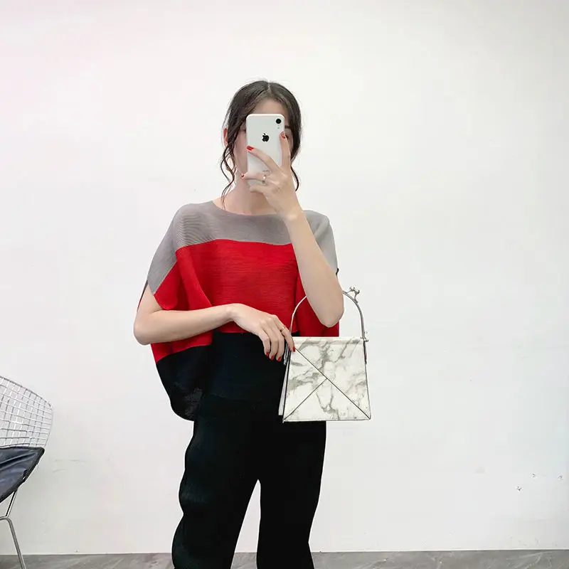 

Women blouse Colorful striped pleated blouse 2021 summer new Korean fashion bat sleeve loose large size thin blouse clothing
