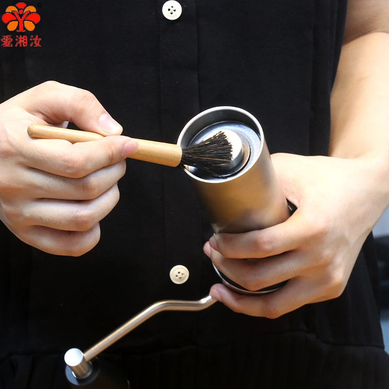 

Aixiangru Grinder Bristle Cleaning Brush Wooden Handle Bristle Small Brush Coffee Painting Wild Black Pig Hair