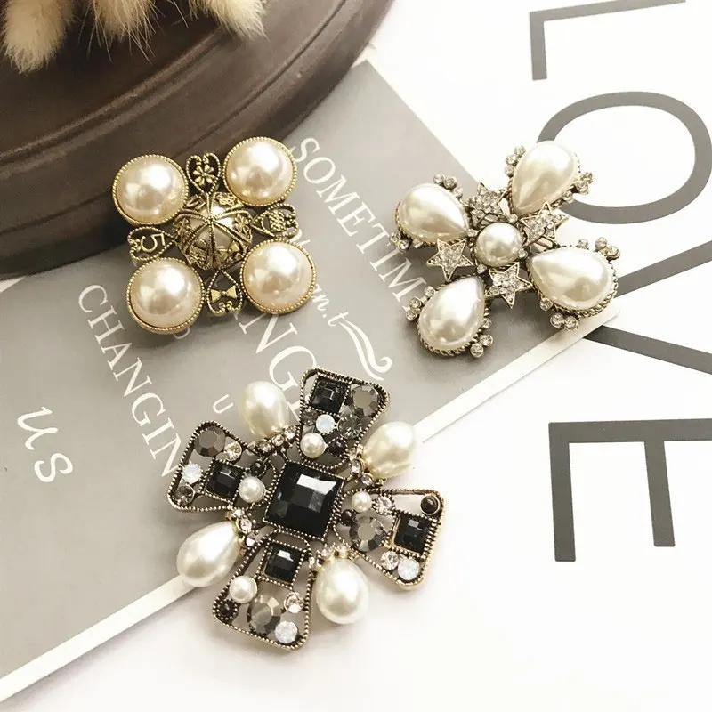 

Baroque style exquisite pearl brooch woman luxury clothing accessories decoration gifts