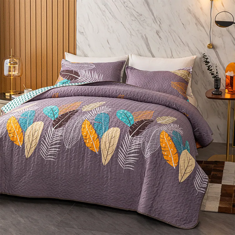 Домашнее стеганое покрывало в цветочек на кровать летнее одеяло клетчатое