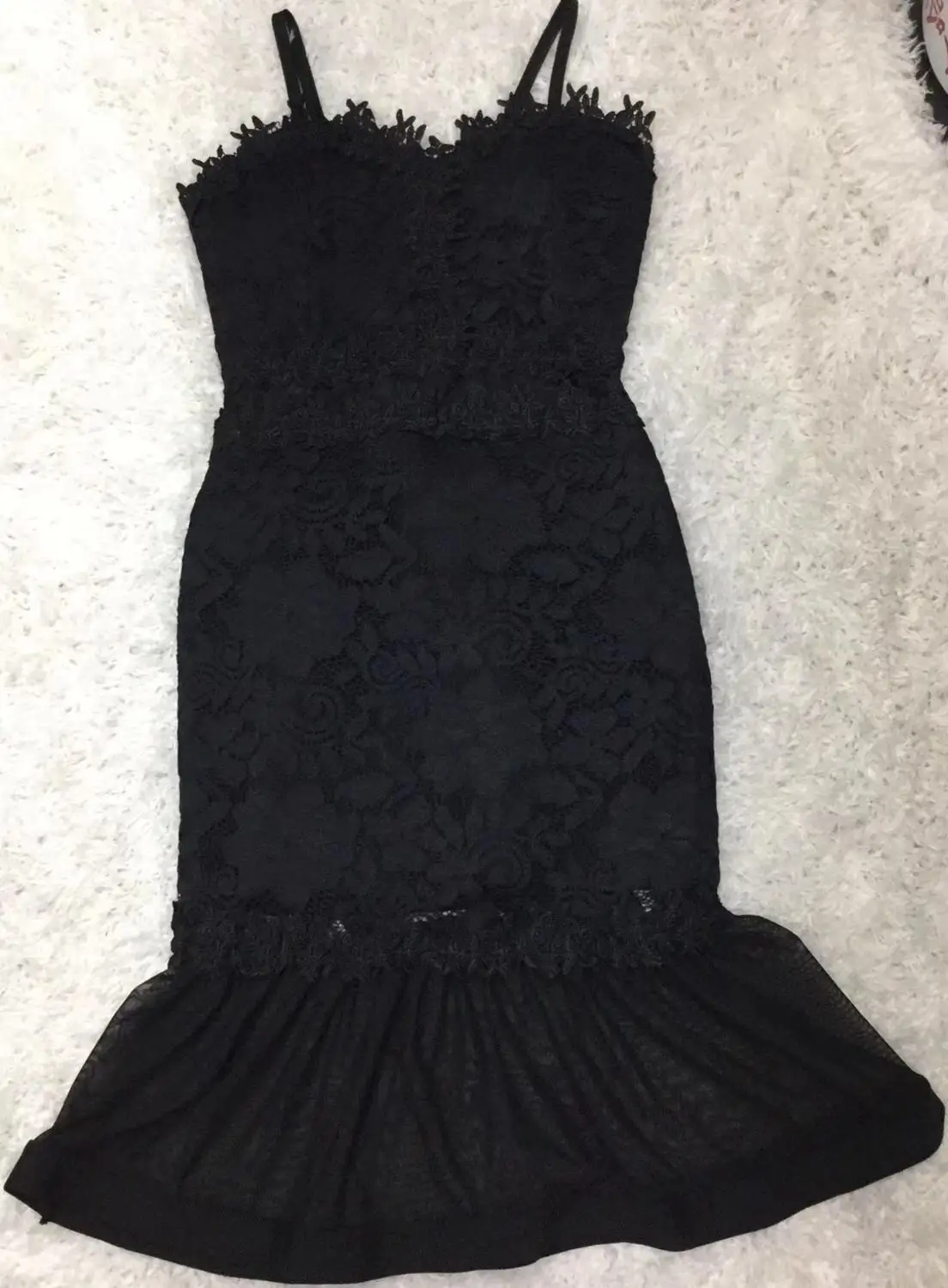 

High Quality Sexy V Neck Spaghettli Strap Lace Floral Trumpet Black Bandage Dress 2019 Rayon Summer Elegant Female Club Dress