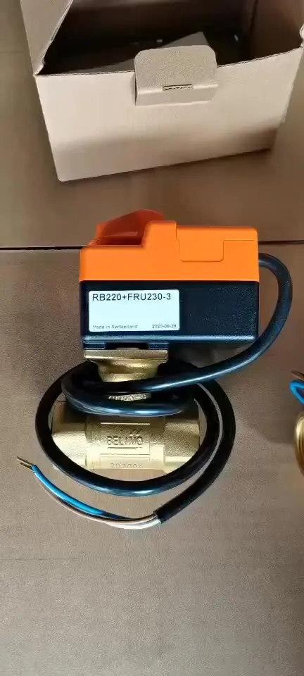

Belimo RB225 + FRU230-3 Электрический два ходовых клапана вентиляторный доводчик Новый и оригинальный