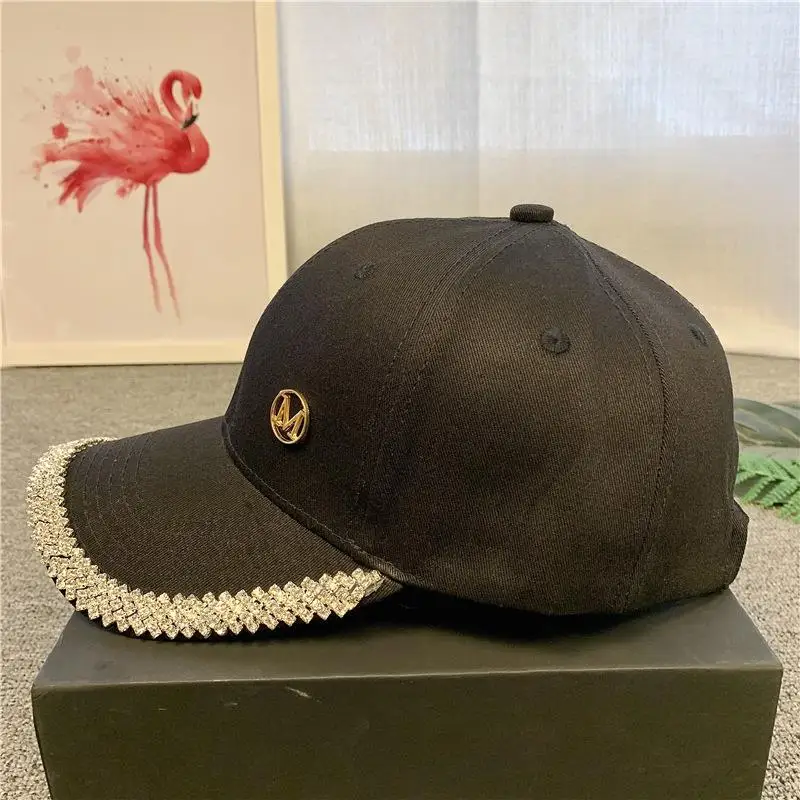 Женская кепка Новинка лета 2021 Брендовая женская бейсболка из шелка и атласа с