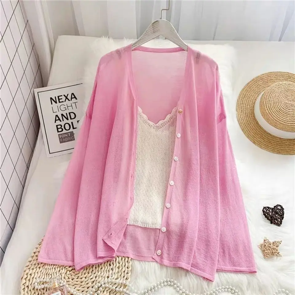 Женский короткий кардиган однотонная тонкая кофта из вискозы с V-образным