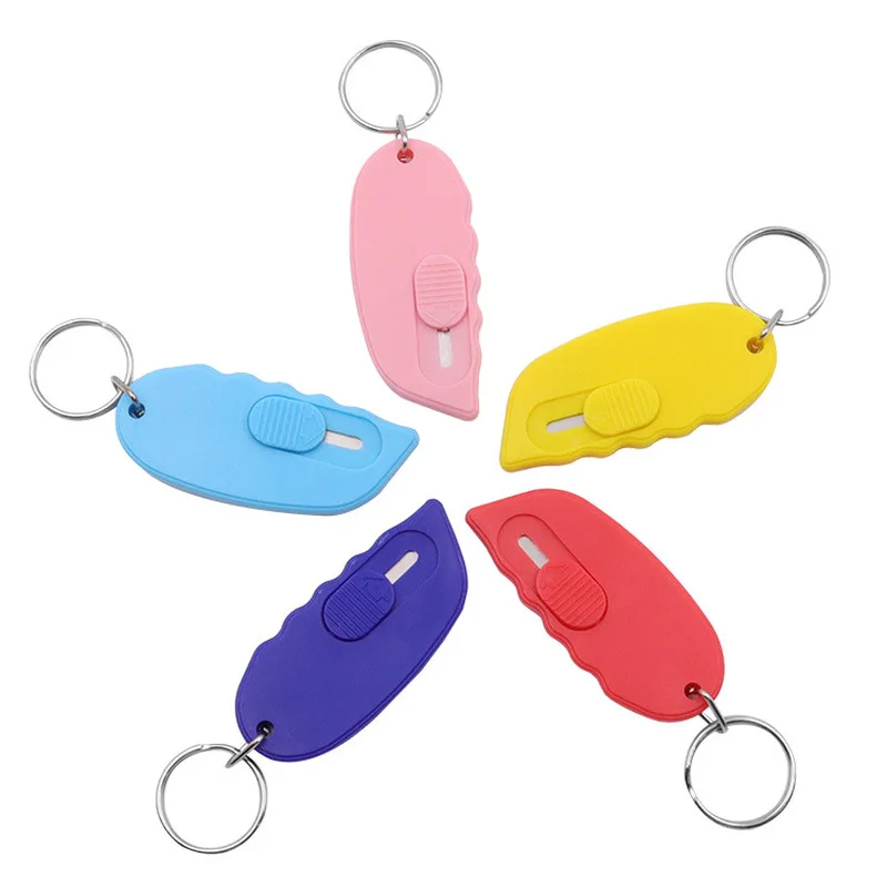 

Cute Mini Utility Knife with Keychain Portable Box Letter Opener Envelope Cutter for Craft Wrapping Box Paper Student Stationery