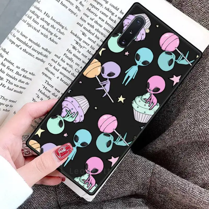 

Aesthetics Cute Cartoon Alien Phone Cases For Samsung Galaxy S8 S9 S10 Plus S10E Note 3 4 5 6 7 8 9 10 Pro Lite cover