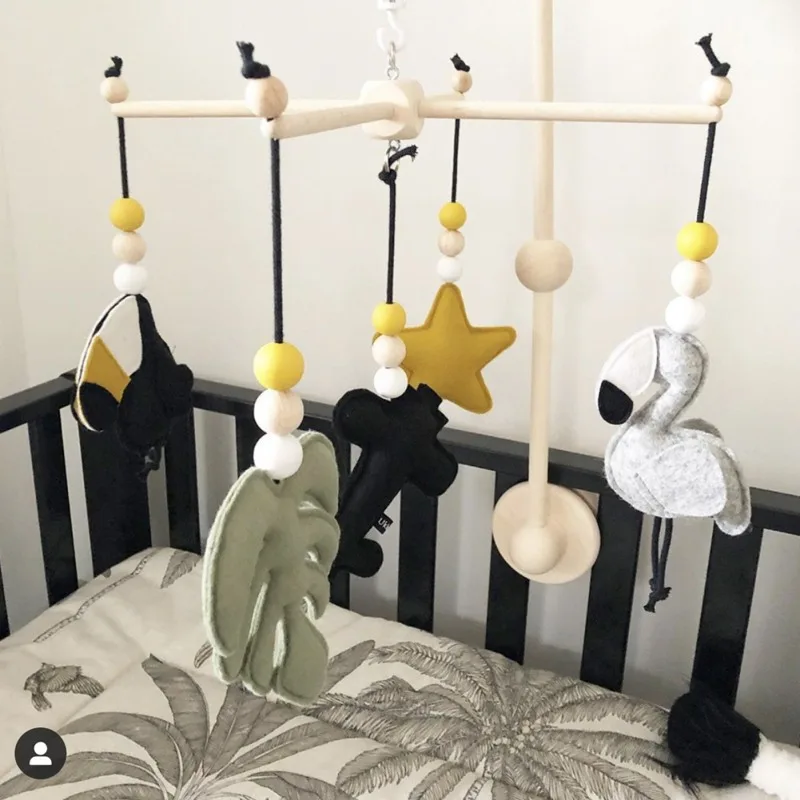 Rattle Toys Children's Room Decoration Baby Bed Sky Baby Room Decoration Accessories Rotating Hanging Toys