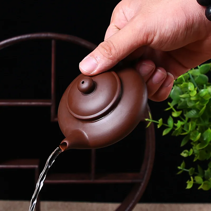 Yixing фиолетовый песок плоский чайник ручной работы маленький красный черный