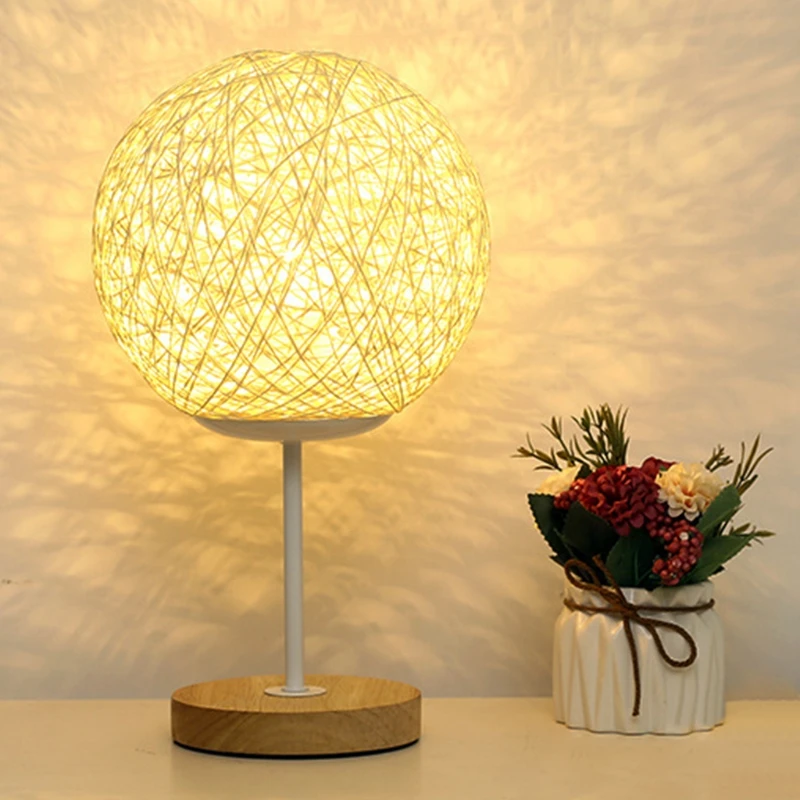 

Creative LED Luminous Romantic Rattan Ball Night Light USB Rechargeable Pat Table Lamp Bedroom Decoration Birthday Gift