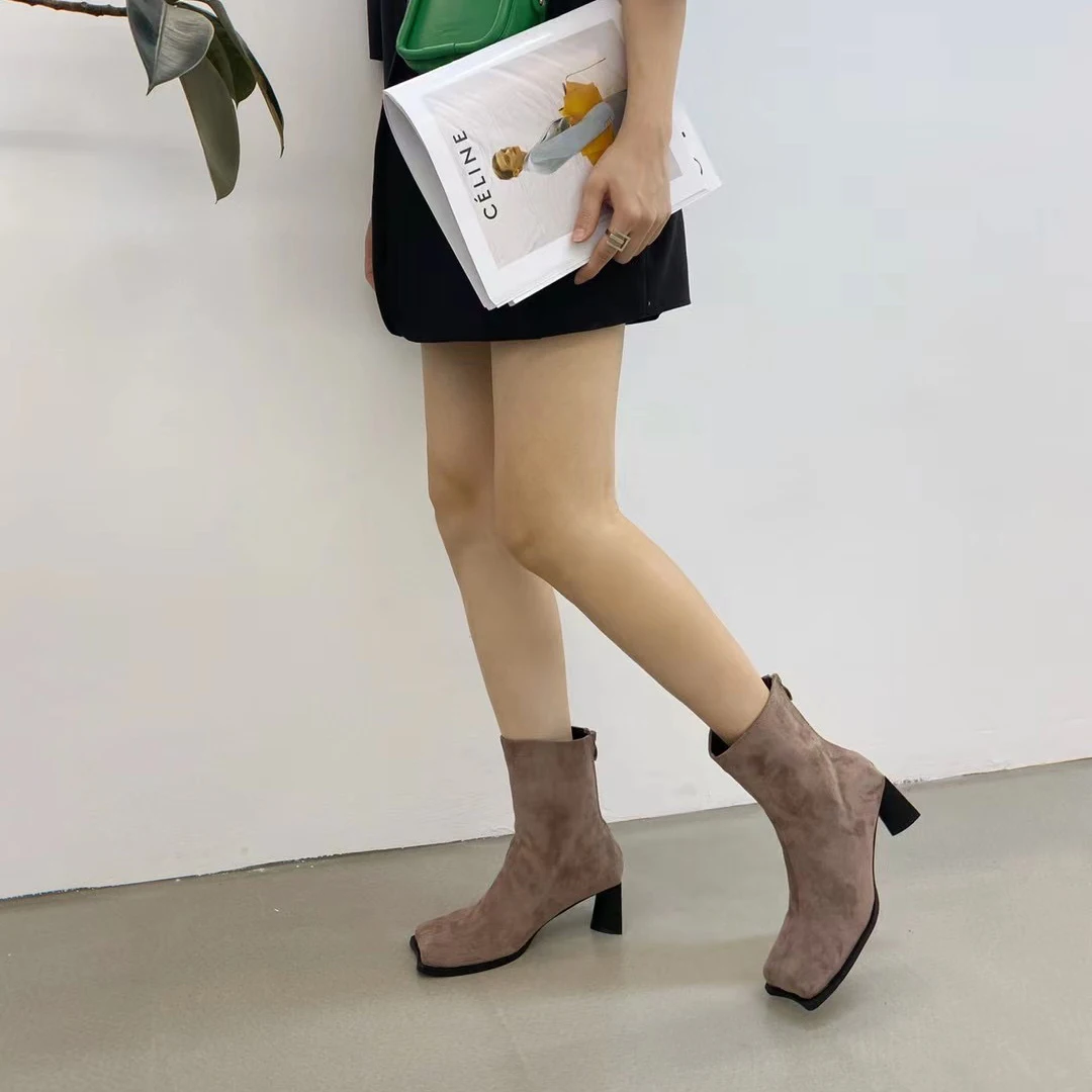 

Женские ботинки на толстом высоком каблуке, Размеры 35-39