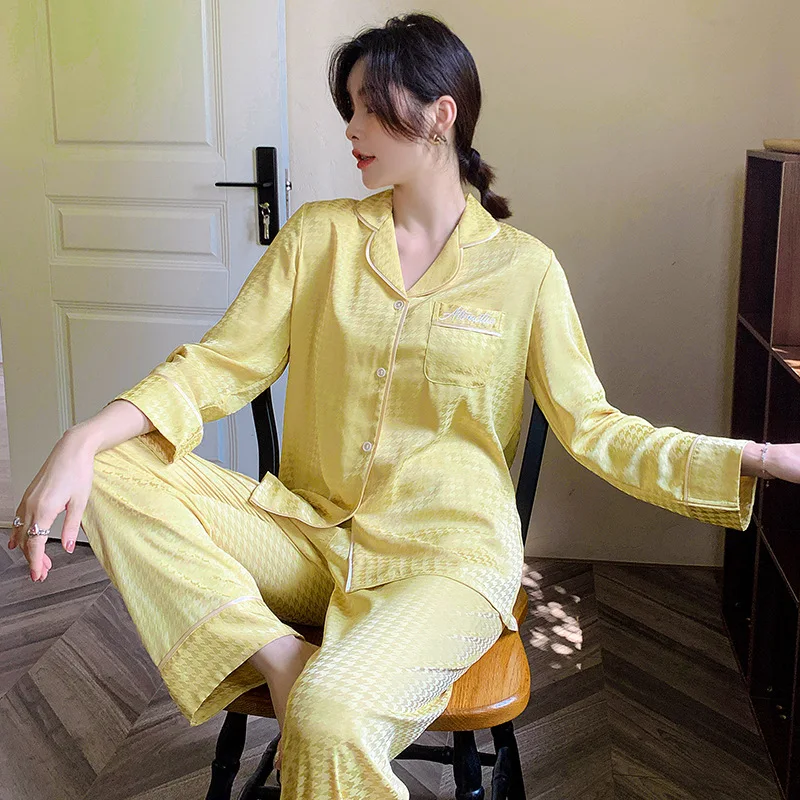 

2Pieces New Arrival Women's Plaid Ice Silk Pajamas Sets Casual Female Home Sleepwear Satin Fashion Comfortable Nightdress Silky