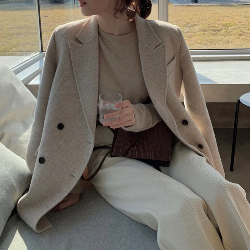 Женское кашемировое пальто свободное Короткое шерстяное в Корейском стиле