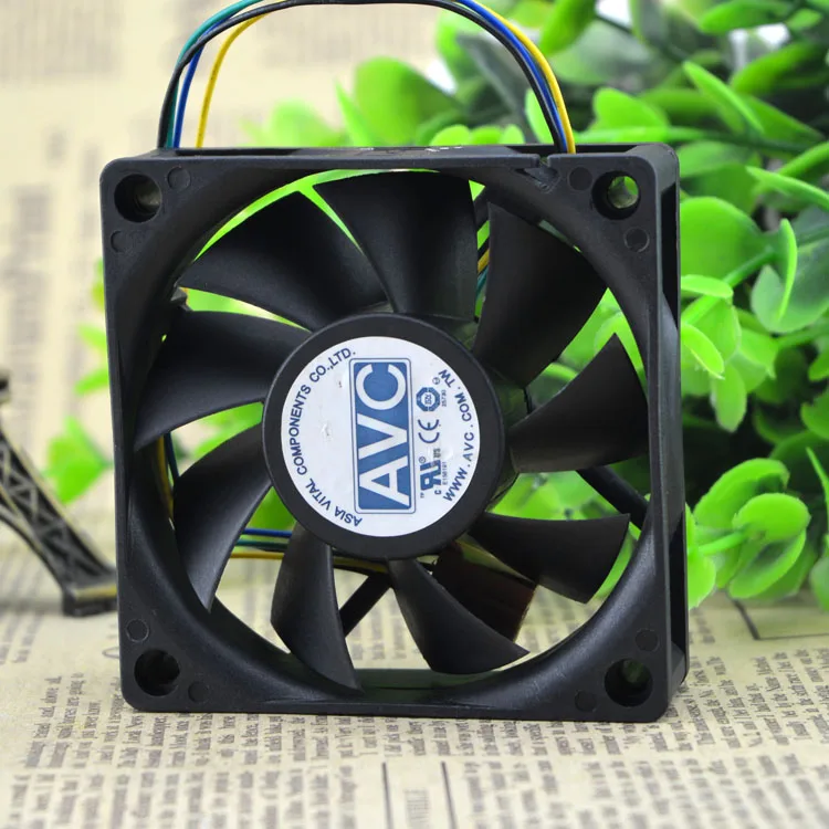 

& Authentic Taiwan AVC 70*70 * 20MM 12V 0.7A Cooling Fan DA07020T12U