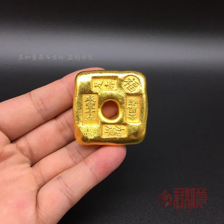 

Exquisite Simulated (Gold Block) Handicraft Ornaments