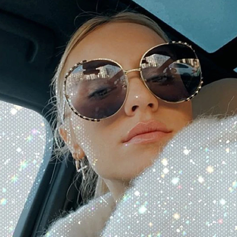 

Очки солнцезащитные женские большого размера, модные круглые Роскошные брендовые солнечные очки с принтом и дутыми дужками из сплава, с защ...