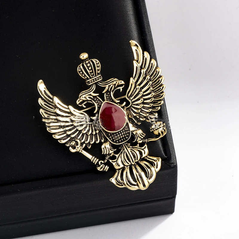 Old gold Vintage Russian National Emblem Shape Brooches Antique Gold Color Rhinestone Brooch Women Men Souvenir Gifts Lapel Pins - Цвет камня: Old gold
