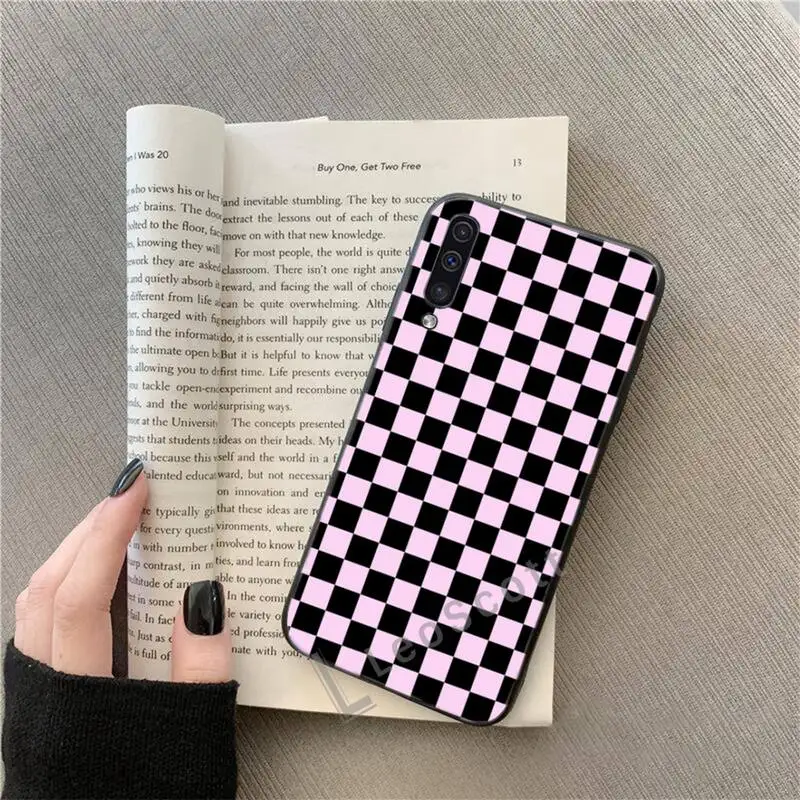 

Checkerboard Phone Case For Samsung A20 A30 30s A40 A7 2018 J2 J7 prime J4 Plus S5 Note 9 10 Plus