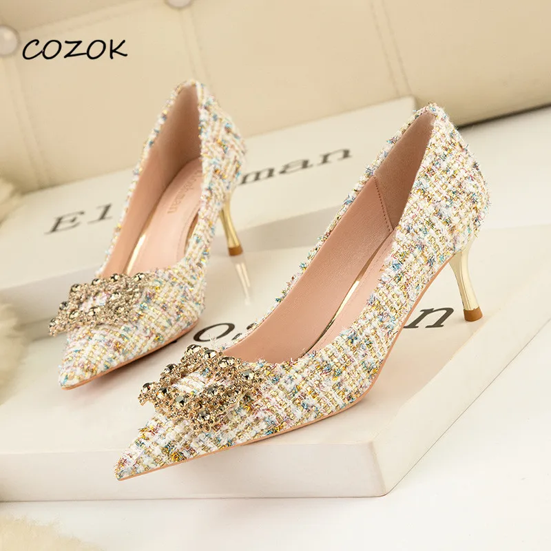 

Роскошные винтажные туфли с кристаллами для женщин 2022 вечерние элегантные женские пикантные Туфли на каблуке