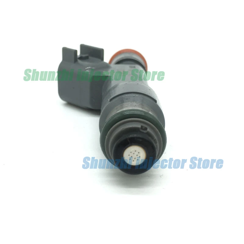 Fuel Injector Nozzle For Chevrolet 12613163 Hot sale High Quality and Low 126 131 63 |