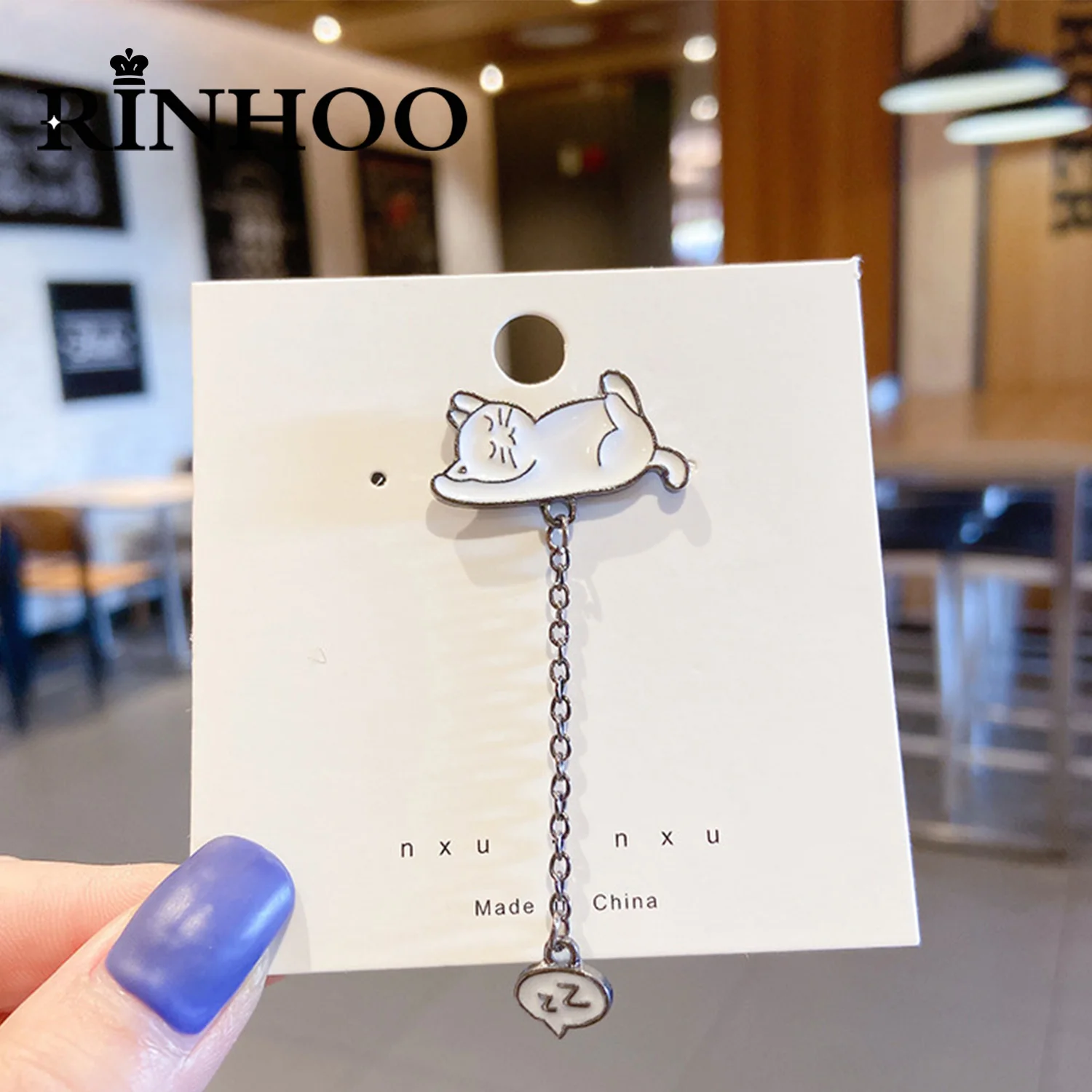 

Rinhoo Cartoon Animal Enamel Pins Cute Sleeping Cat Penguin Dog Bone Rabbit Carrot Astronaut Rocket Chain Brooches Lapel Badges