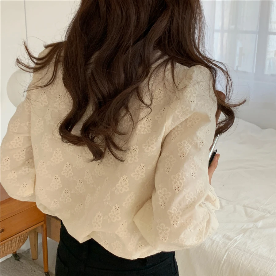 

Kimotimo Women Lace Crocheted Shirt Korean Chic Long Sleeve V-neck Patchwork Flare Sleeve Tops 2021 Spring Sweet Temperament