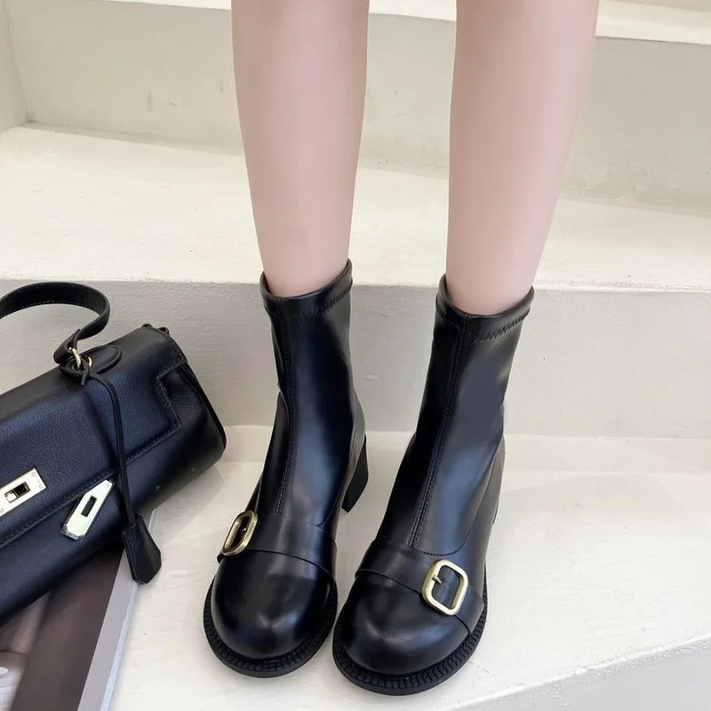 

Thick-heeled Martin boots female new style 2021 autumn and winter British style retro belt buckle short boots round toe