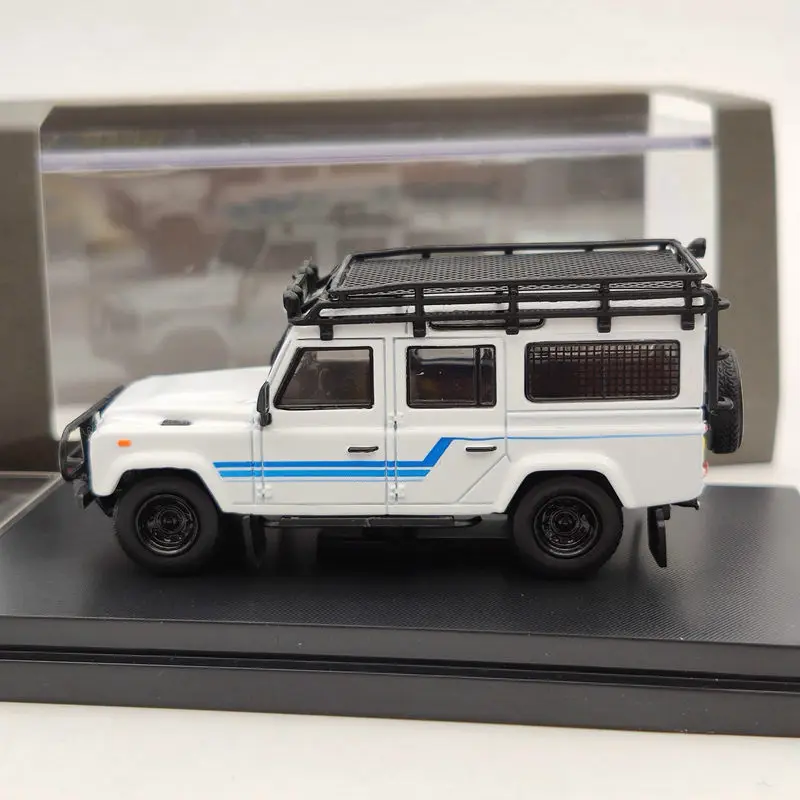 Множество мастеров 1:64 для L Ro Defender 110 литые модели машинок Camel cup ограниченная