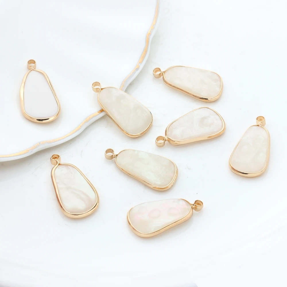 

Acetic Acid Resin Charm Pendants White Imitation Shell Geometric Charms 13*26mm 6pcs/lot For DIY Jewelry Making Accessories