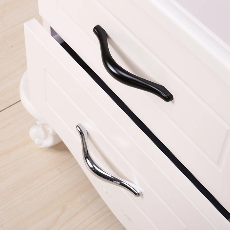 Ручки и ручки для шкафа в скандинавском стиле Современные Простые мебельные