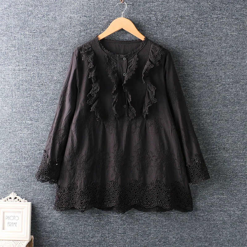 

3 colors-- O-neck lacing patchwork ruffles high quality 3/4 sleeve cotton boutique shirt blouse lolita sweet shirt
