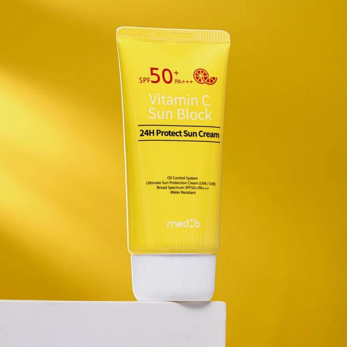 Солнцезащитный крем Med B с витамином C SPF 50 70 мл 6901532 | Красота и здоровье