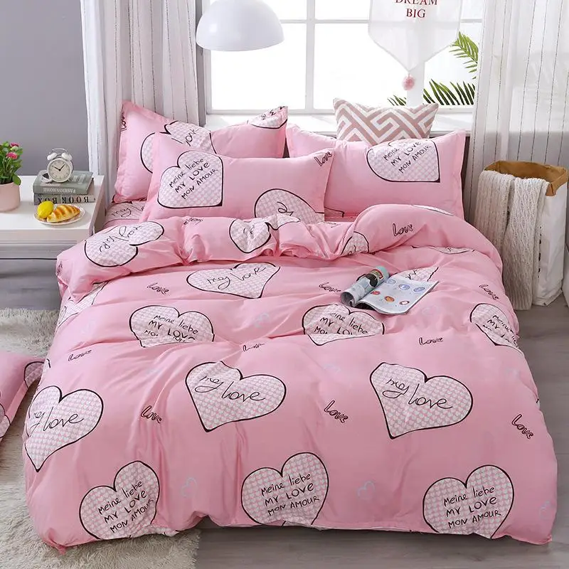 Комплект постельного белья с розовым сердцем и буквами алфавита пододеяльник
